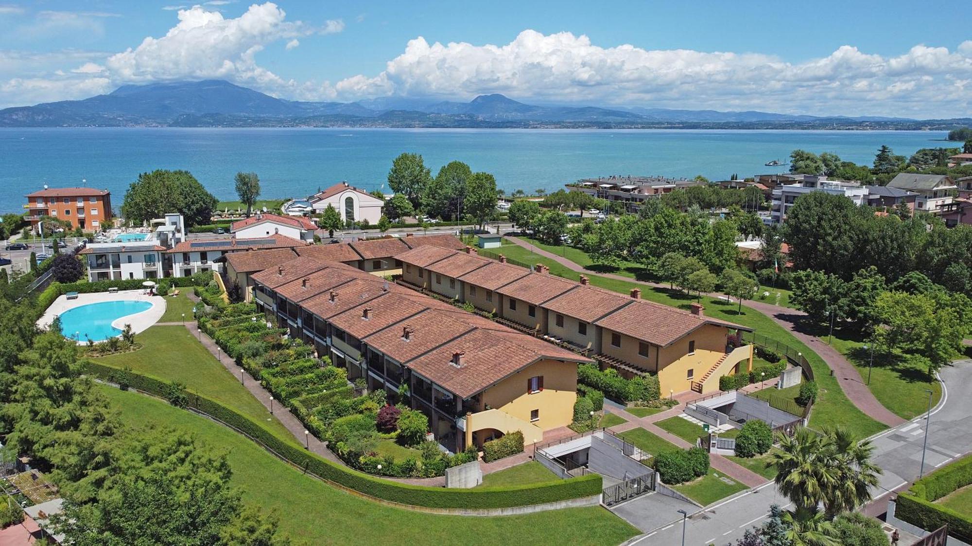 Il Canaletto A1 by Wonderful Italy Sirmione Esterno foto